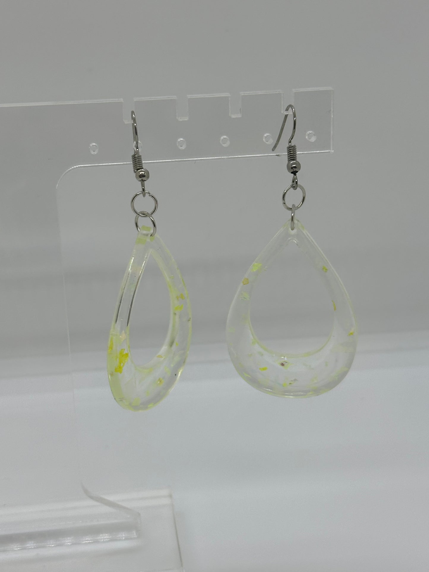 Clear and yellow flake teardrop earrings