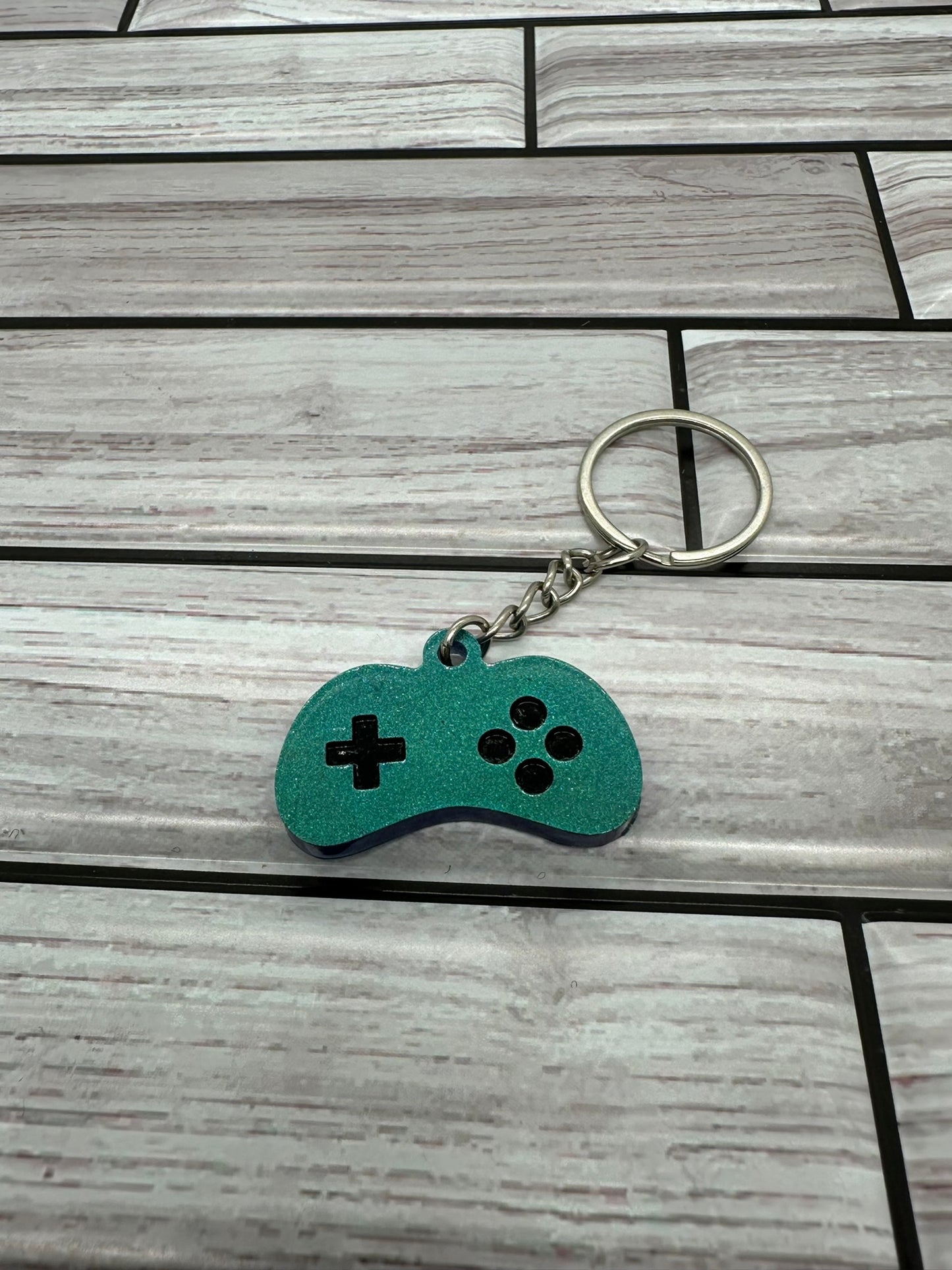 Green Shift to Purple/Blue Game Controller Keychain