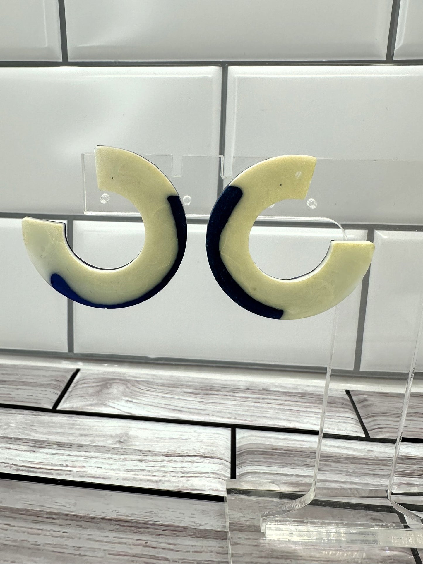 Color Shifting Blues Whites Yellows C Stud Earrings