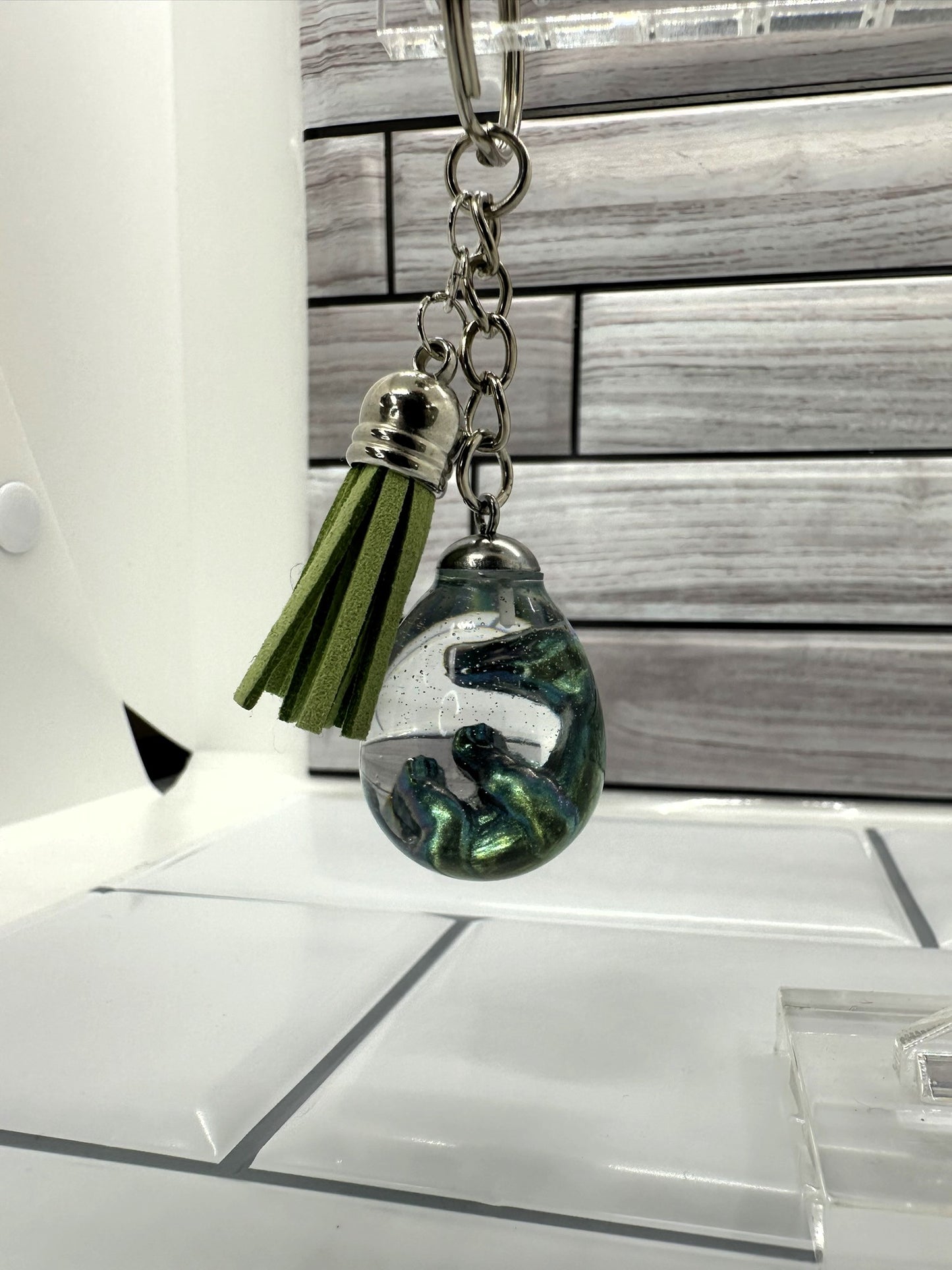 Dinosaur in Egg Keychain