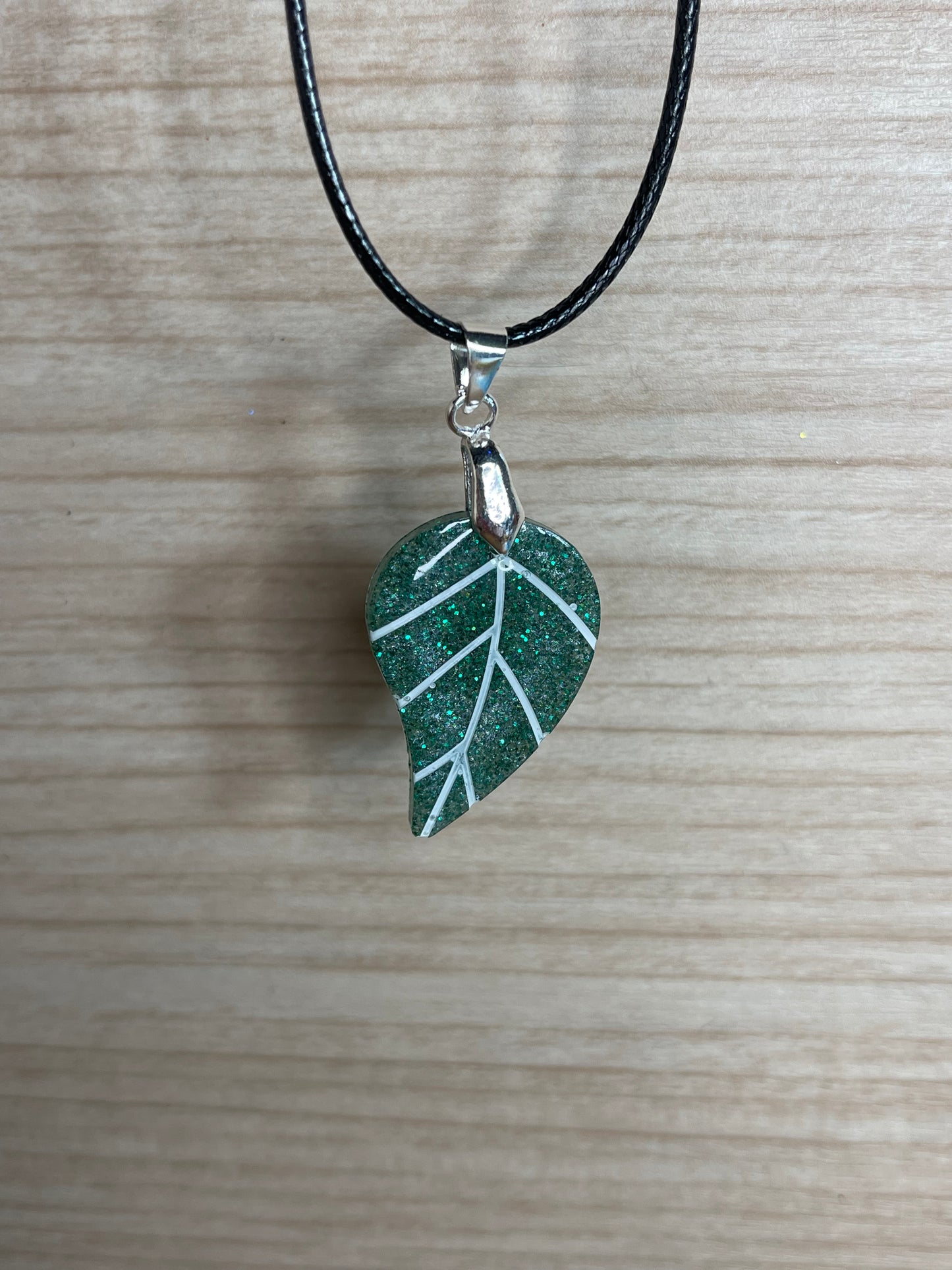 Green Leaf Resin Pendant Necklace