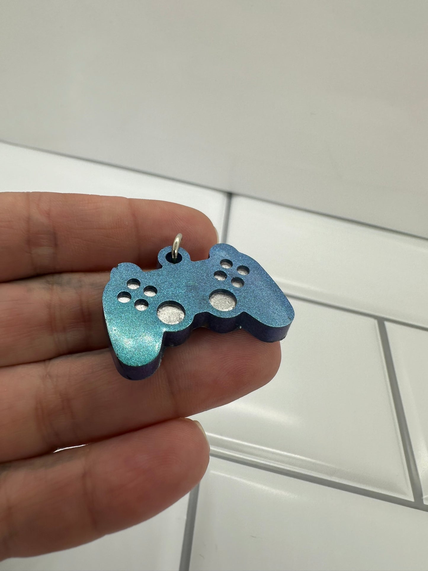 Green to Blue Gamer Keychain Style 2