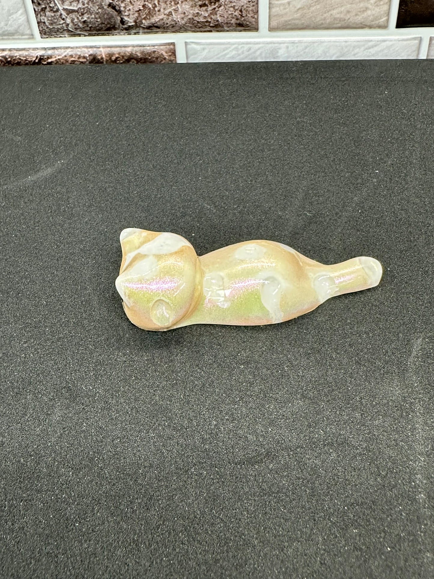 Yellow Pink Raindrop Eyelash Cat Pen Rest Home Decor