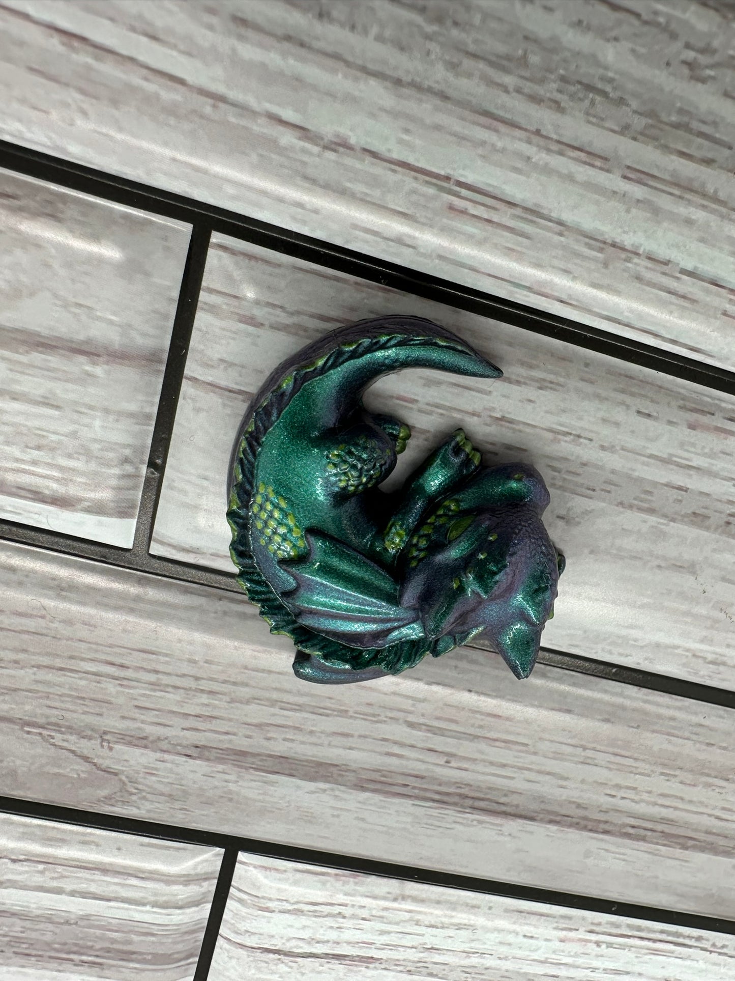 Sleeping Baby Dragon Green/Purple Color Shift Light Green Scales