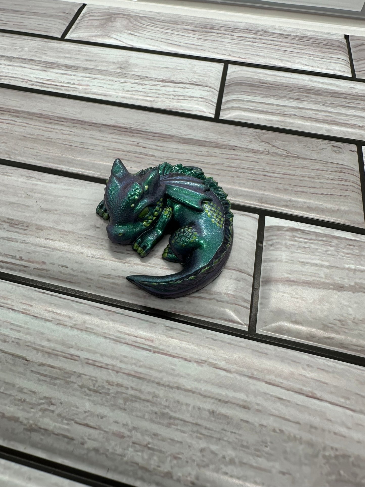 Sleeping Baby Dragon Green/Purple Color Shift Light Green Scales