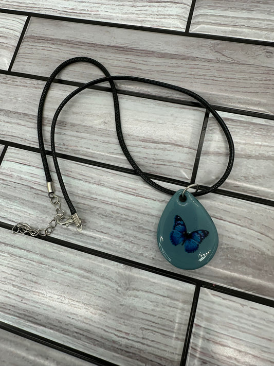 Flutter By Resin Necklace