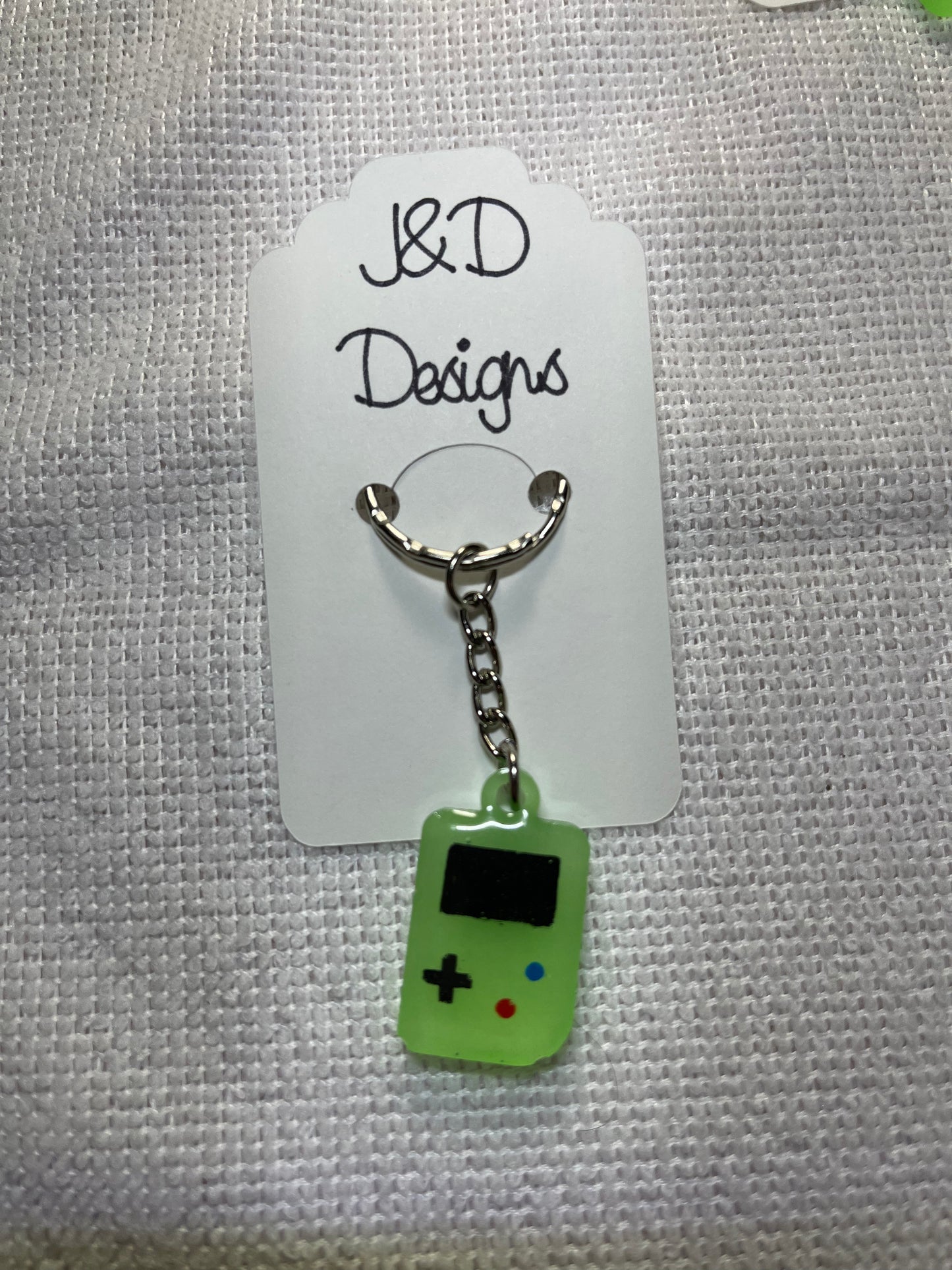 Gamer Keychain Glow in the Dark Controller