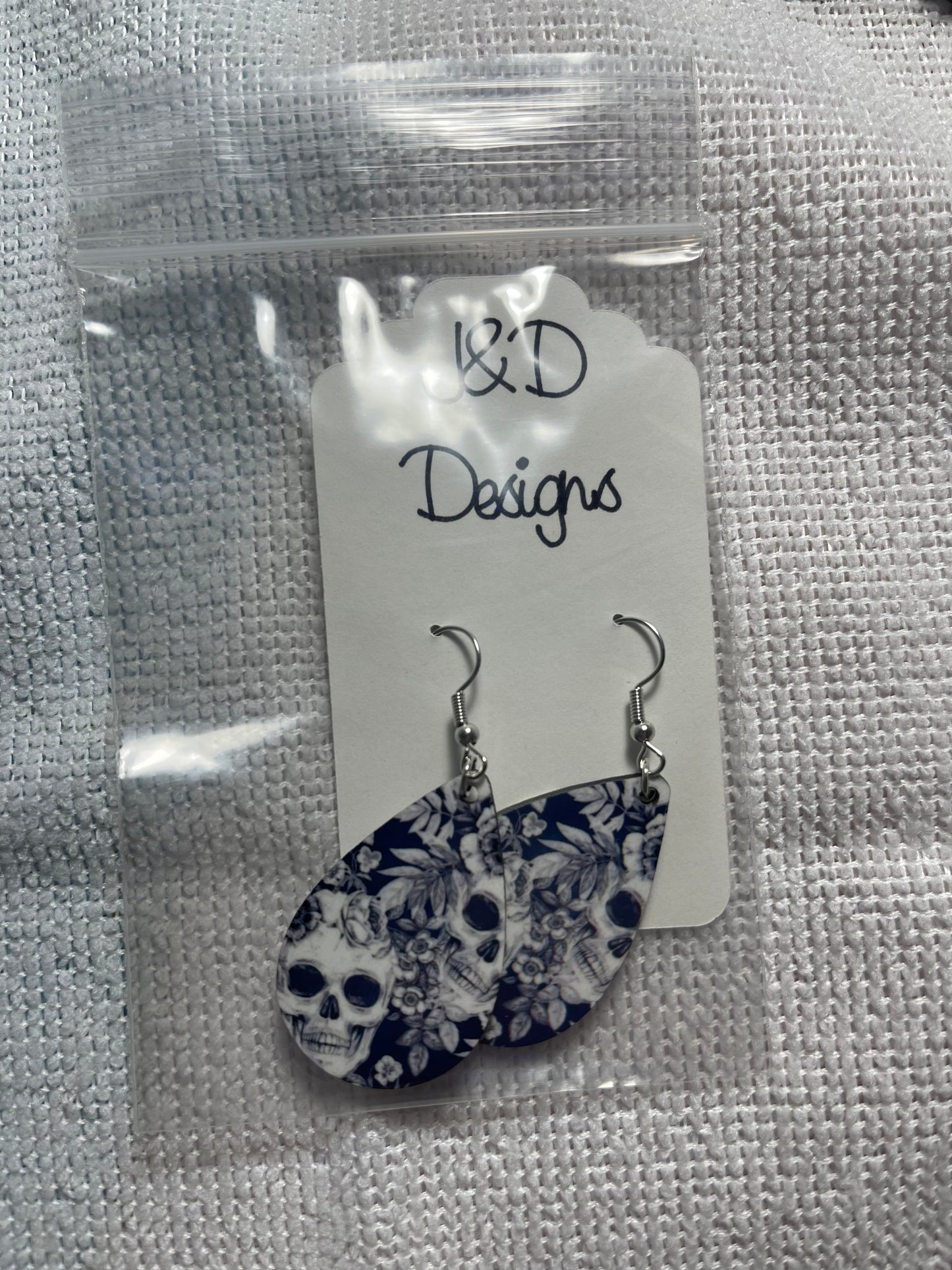 Teardrop Earrings - Multiple Styles Available - Skulls Christmas Leopard Antique